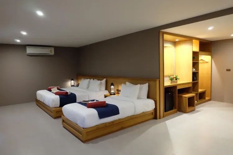 Standard Triple Room Without Balcony
