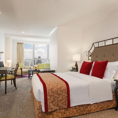 Three-Bedroom Suite Discovery Suites Manila, Philippines Promo Code