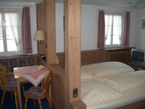 客房内的双人房