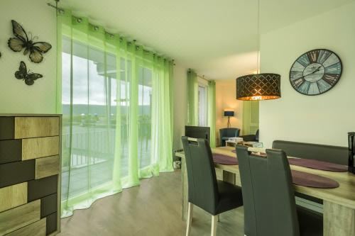 高级两卧室公寓