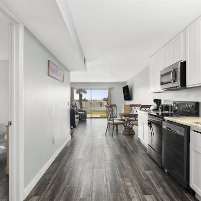 Condo, Multiple Beds (The Summit 132)