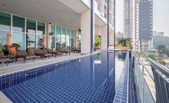 Balihai Bay Pattaya Hotel & Residence By FavStay