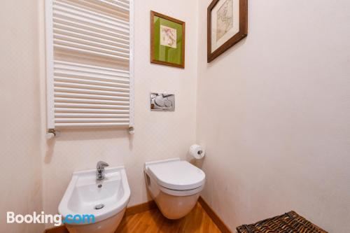 高级一卧室带阳台公寓