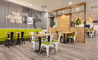 Super 8 by Wyndham Chemnitz