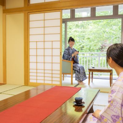 主樓日式房，山景 花咲溫泉吉屋莊優惠