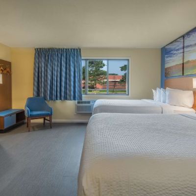 2 Queen Beds, 2-Bedroom, Suite, Kitchenette, Non-Smoking Days Inn & Suites by Wyndham Waterloo Promo Code