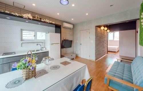 Suncheonman Sum Pension One-Bedroom House