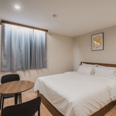 Standard Queen Room Suwon (Ingye-dong) Byeolheneunbam Promo Code