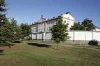 Home Hotel Bilan Hotels in 