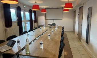 Brit Hotel La Bonne Etape - Housity