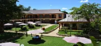 Nkubu Heritage Hotel Hotel a 