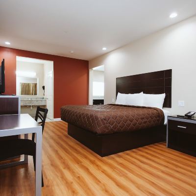 King Room - Non-Smoking Palace Inn Houston Northwest 290 Promo Code