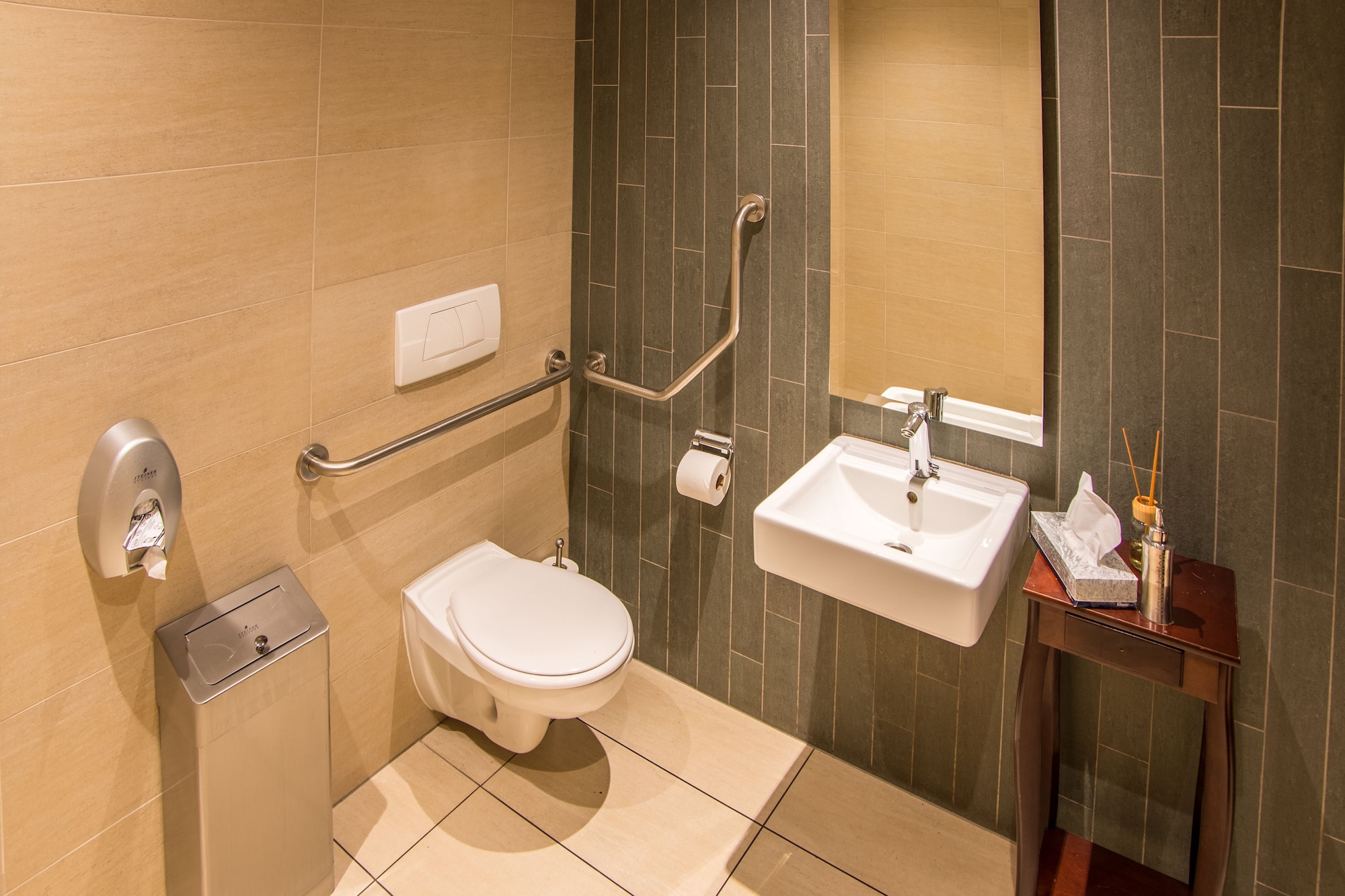 无障碍双人间 禁烟