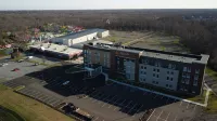 La Quinta Inn & Suites by Wyndham Mount Laurel / Moorestown Hotels in 
