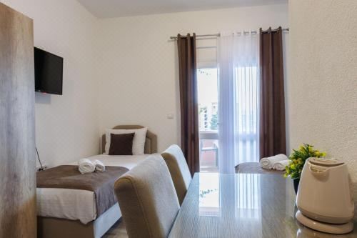 一室房（带阳台）