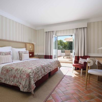 Classic Room With Balcony And Garden View M'Ar de AR Muralhas Promo Code