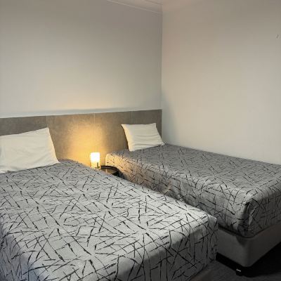 Newly Renovated Family Suite with Balcony and 2 Bedrooms - Non-Smoking Longreach Motor Inn Promo Code