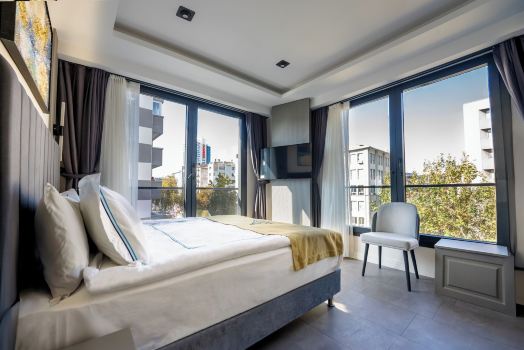 Alion Hotel