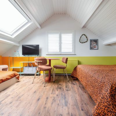Large Double Room Domburg4You Promo Code