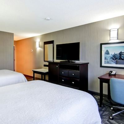 2 Queen Beds Room, Non-Smoking Hampton Inn & Suites by Hilton Calgary-Airport Promo Code