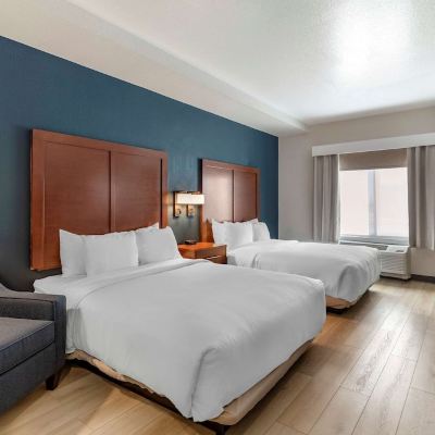 2 Queen Beds, Accessible Room, Non-Smoking Comfort Suites Promo Code