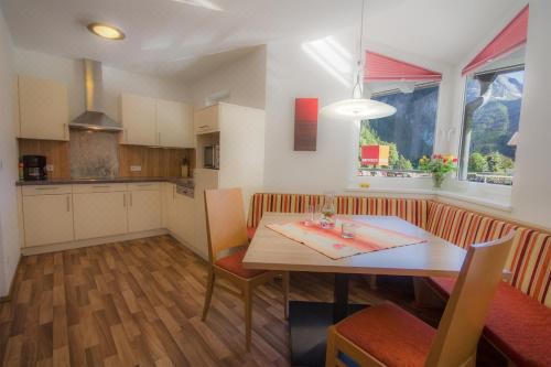 两卧室公寓 Top 3