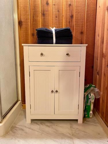 Snow Bunny Cottage, Pets Welcomed!Two-Bedroom House