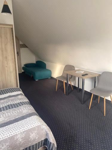 三人房（带独立浴室）