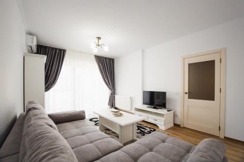 Bright & Elegant Central Apartment One-Bedroom Apartment