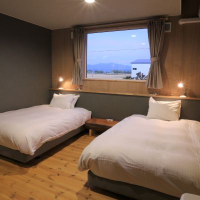 Standard Twin Room Element Promo Code