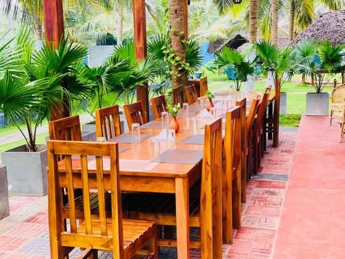 Nilaveli Hybrid Holiday Hotel Chalet