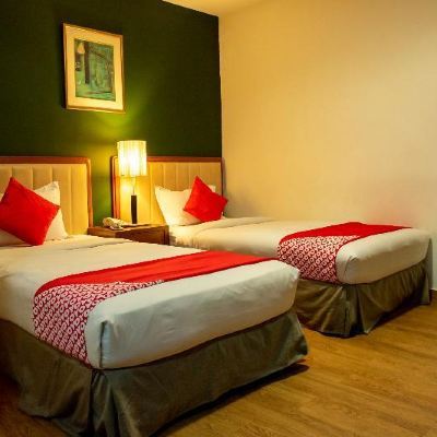 Bilik Twin Standard Tanpa Merokok Kupon OYO 430 Oak Valley Boutique Hotel