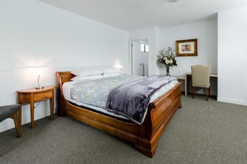 Karri Keep - Spacious 3 Bedroom Town VillaThree-Bedroom House