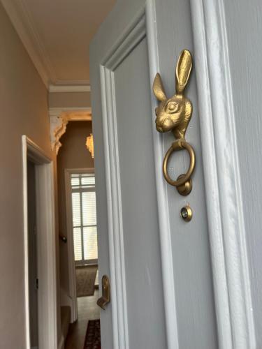 两卧室联排别墅