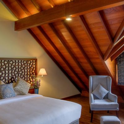 Attic Lake View - Rookwood Tea Plant Nuwara Eliya Promo Code