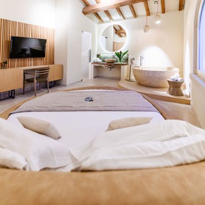 Deluxe Room (Suppinna Ovest) Pollicastro Boutique Hotel Promo Code
