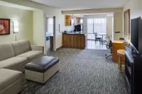 Hyatt House Hartford North Windsor Отели в г. 