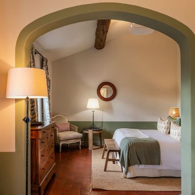 Deluxe Room Hotel Crillon le Brave Promo Code