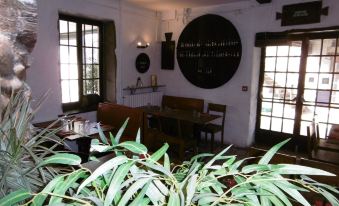 Le Relais Des Vieilles Postes - Housity