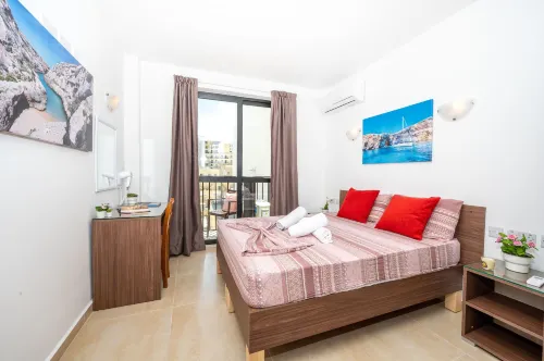 Sea Bliss 1 Bedroom Apartments by Getawaysmalta
