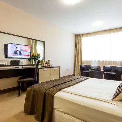 City Avenue Hotel Hotel dekat Sofia Synagogue