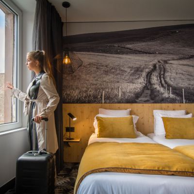 Triple Room L'Hôtel Ribeauvillé Promo Code