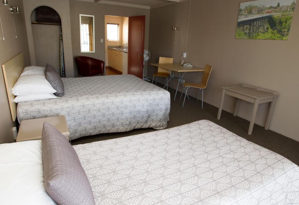 共用雙床一室房