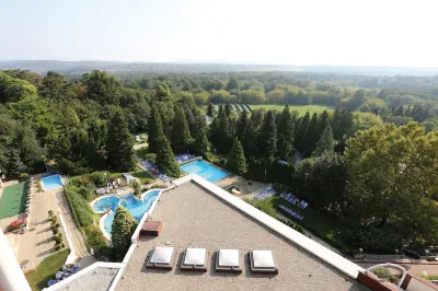 Ensana Thermal Aqua Hotel a 