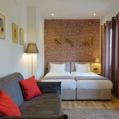 享有城市美景的高級套房 雅典版本奢華套房飯店優惠