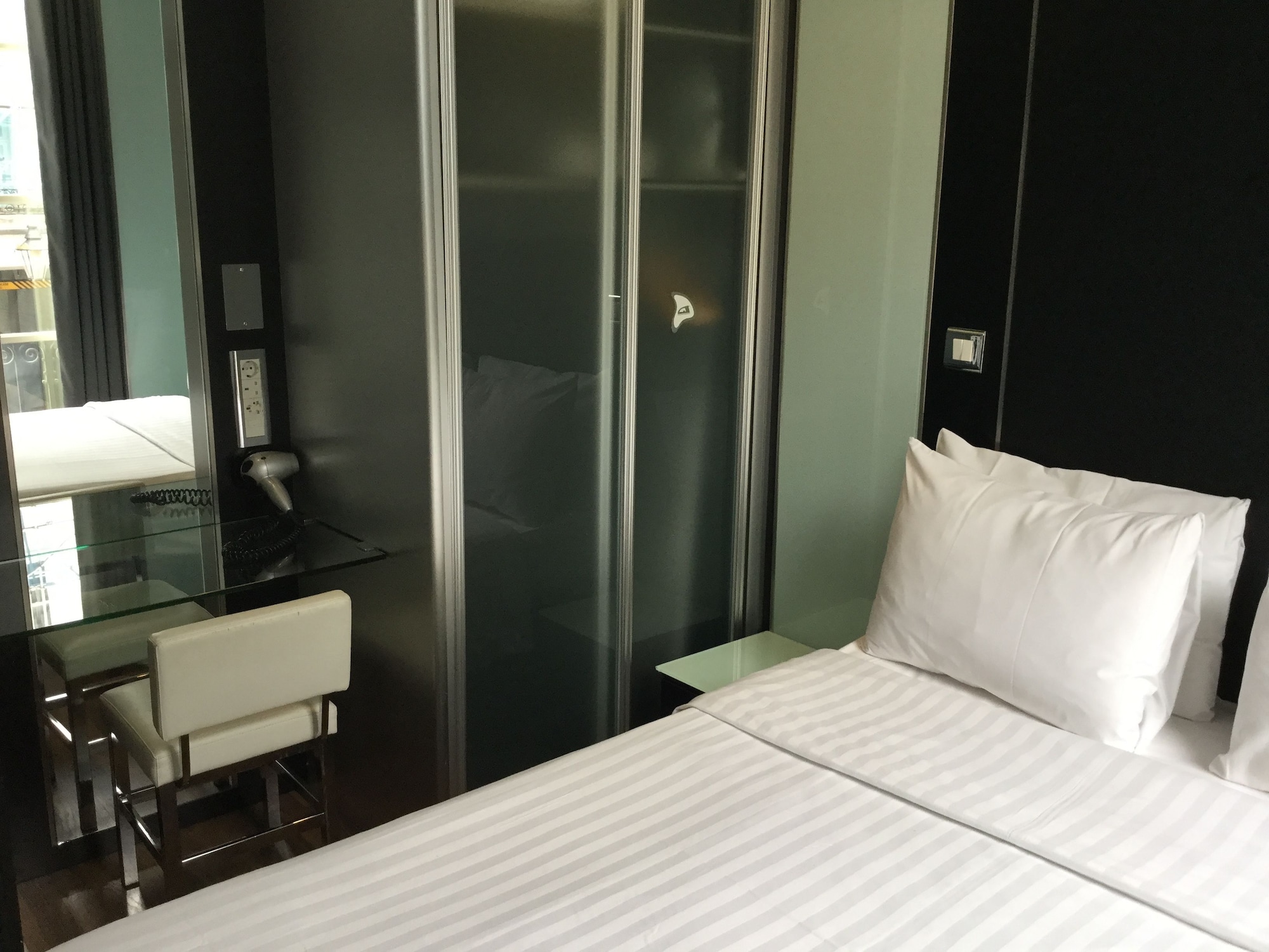 带小厨房的一卧室套房（Stylosuite V2.1）