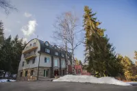 Family Hotel Saint George Hotels in Vitosha District