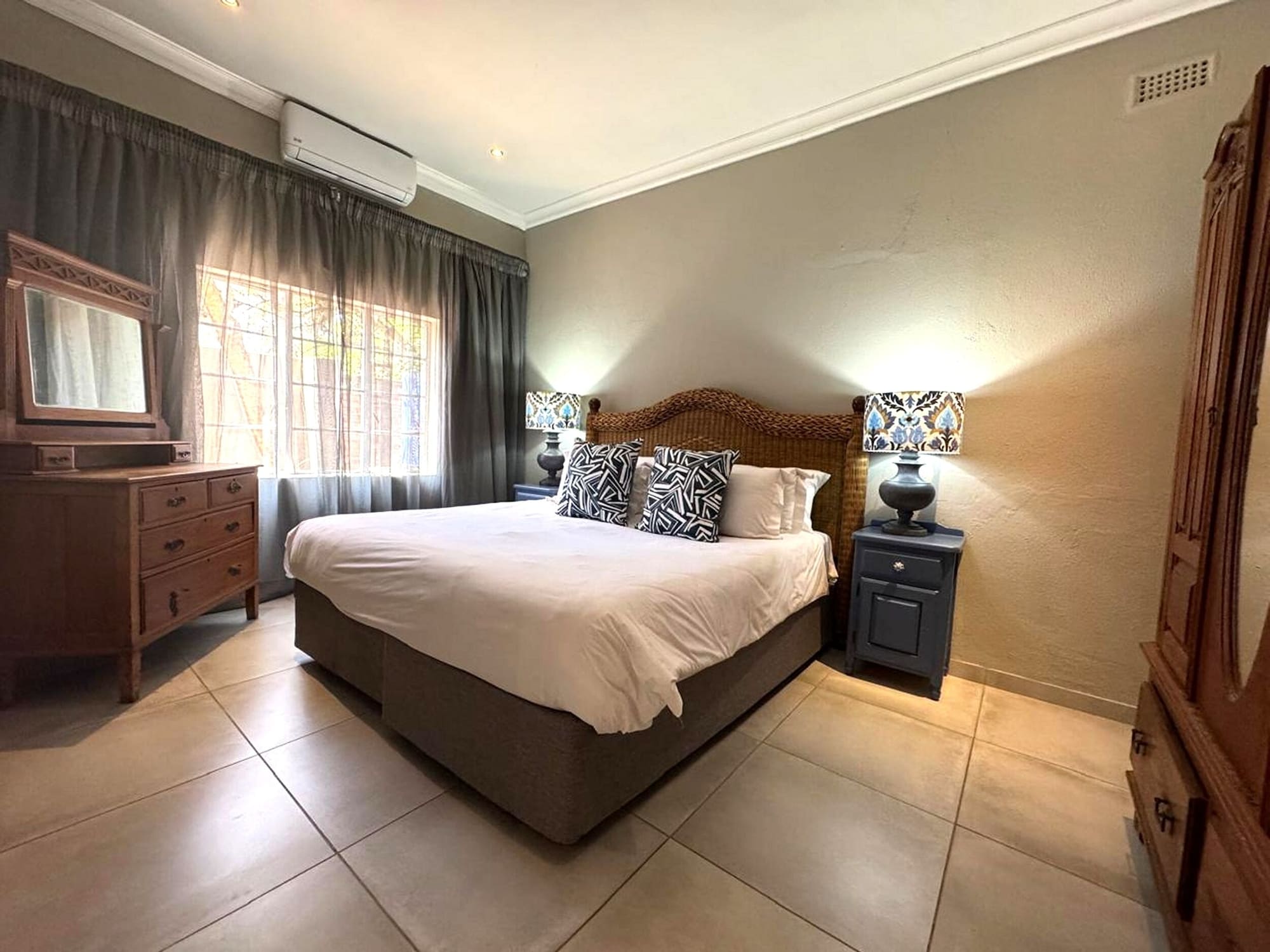 高级双床房，2张单人床