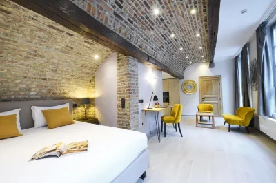 Hotel Les Tanneurs Hôtels à : 