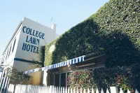 College Lawn Hotel Hôtels à : 